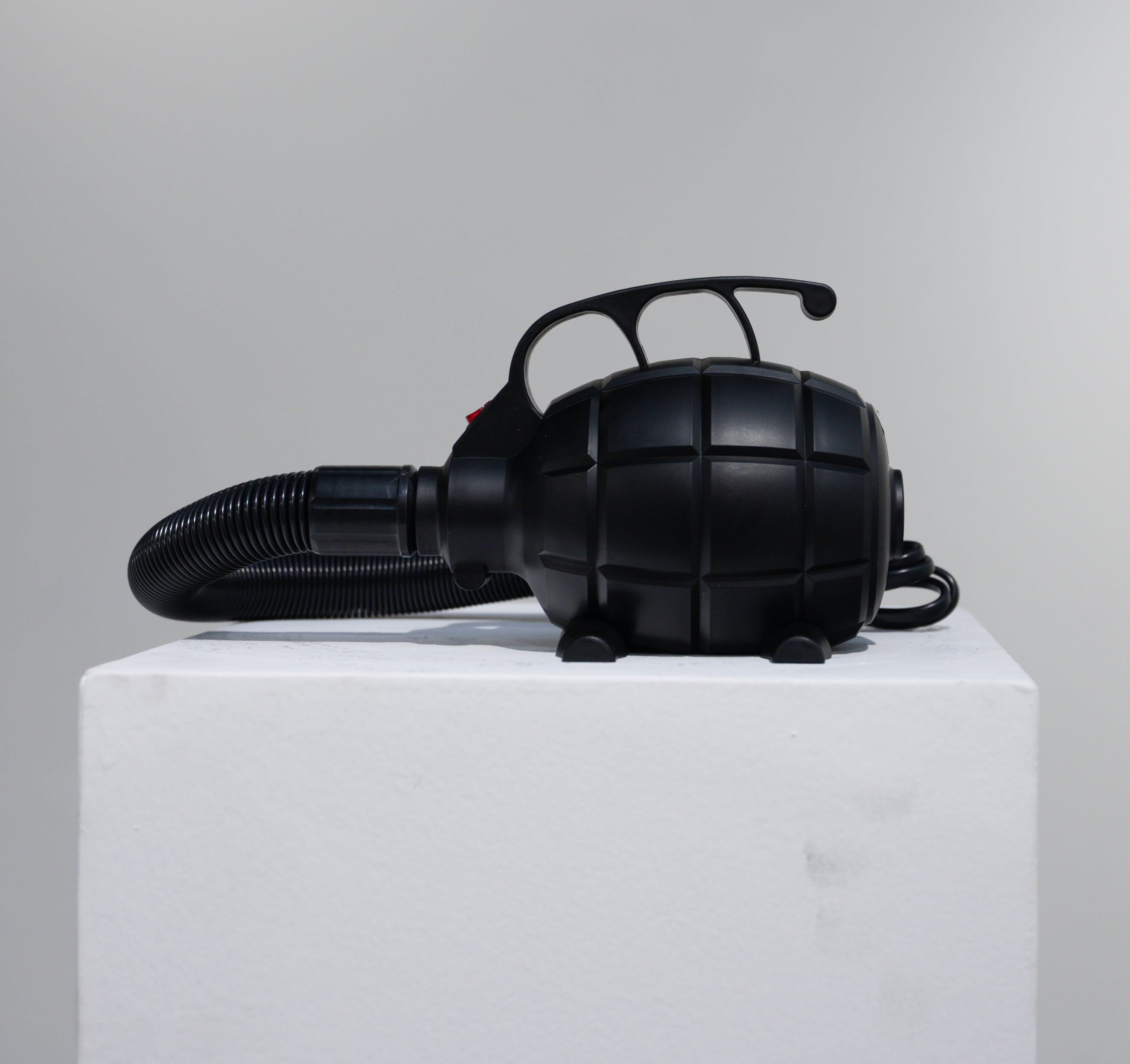 How to Inflate, Deflate, Store & Care for Your Inflatable Balls