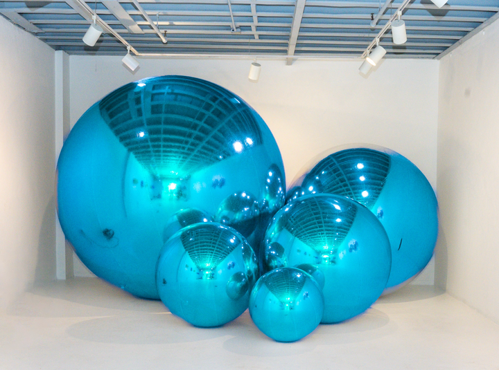 Big Shiny Chrome Inflatable Ball - Durable, Reusable, Hooks for Attachment